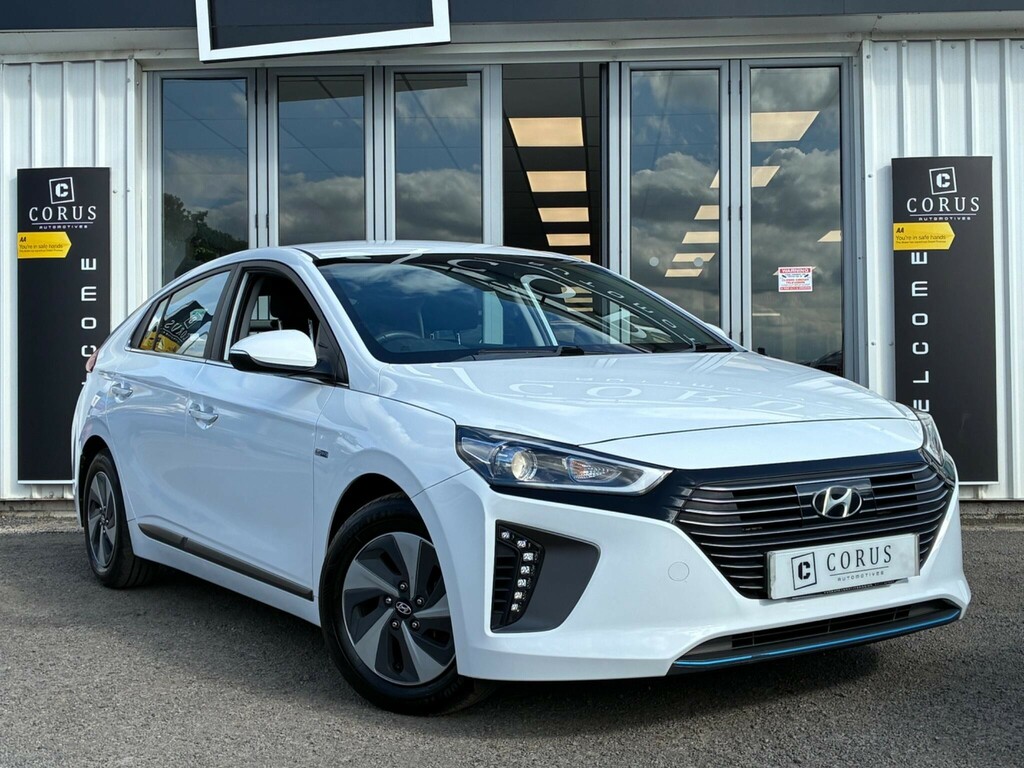 Hyundai Ioniq Hatchback 1.6 H-gdi Premium Dct Euro 6 Ss White #4