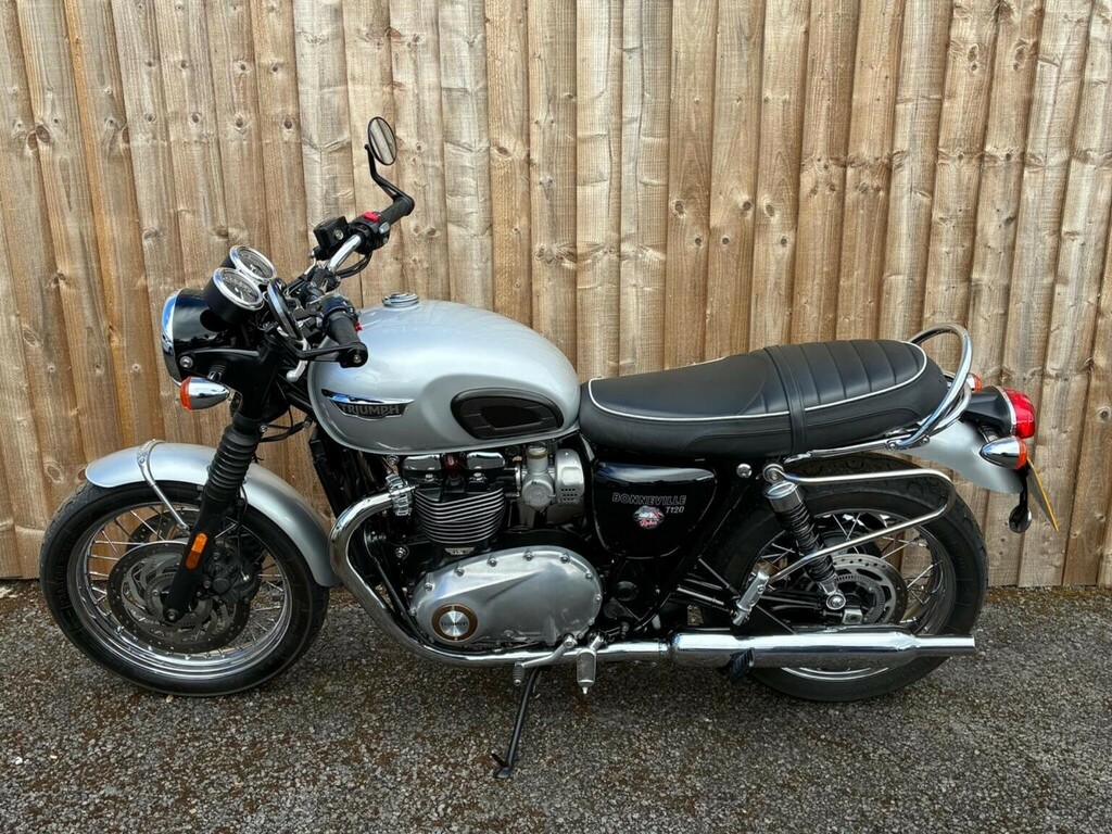 Triumph Roadster Roadsterretro 1200 Euro 4 201767 Silver #2
