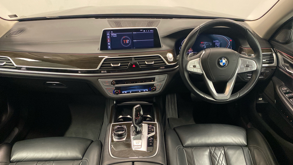 BMW 7 Series 730D Saloon #4