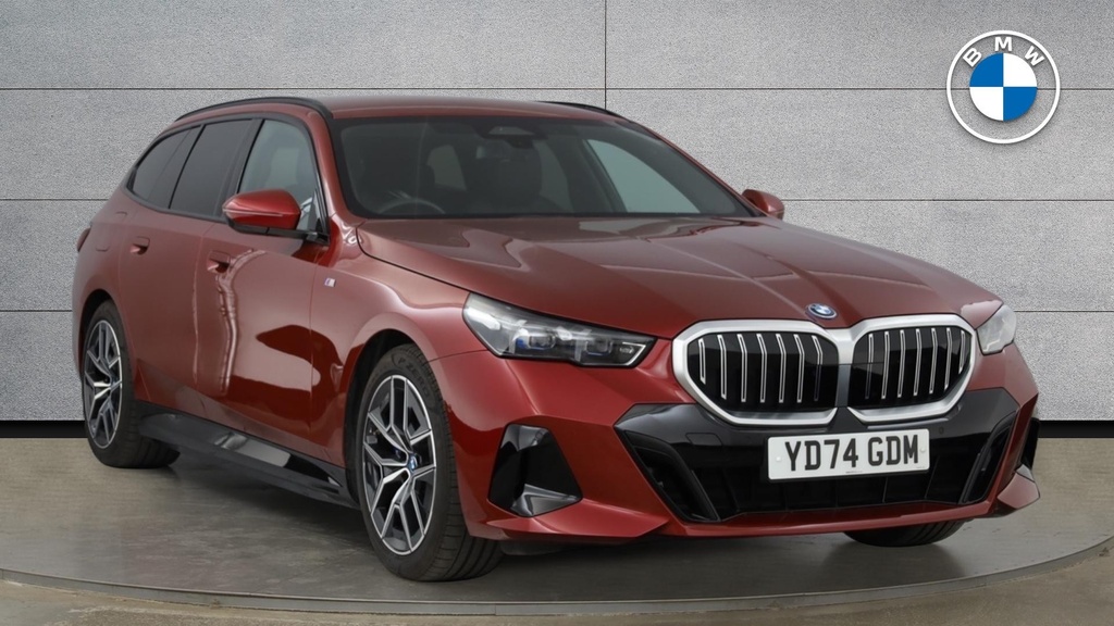 BMW 5 Series 530E M Sport Touring YD74GDM