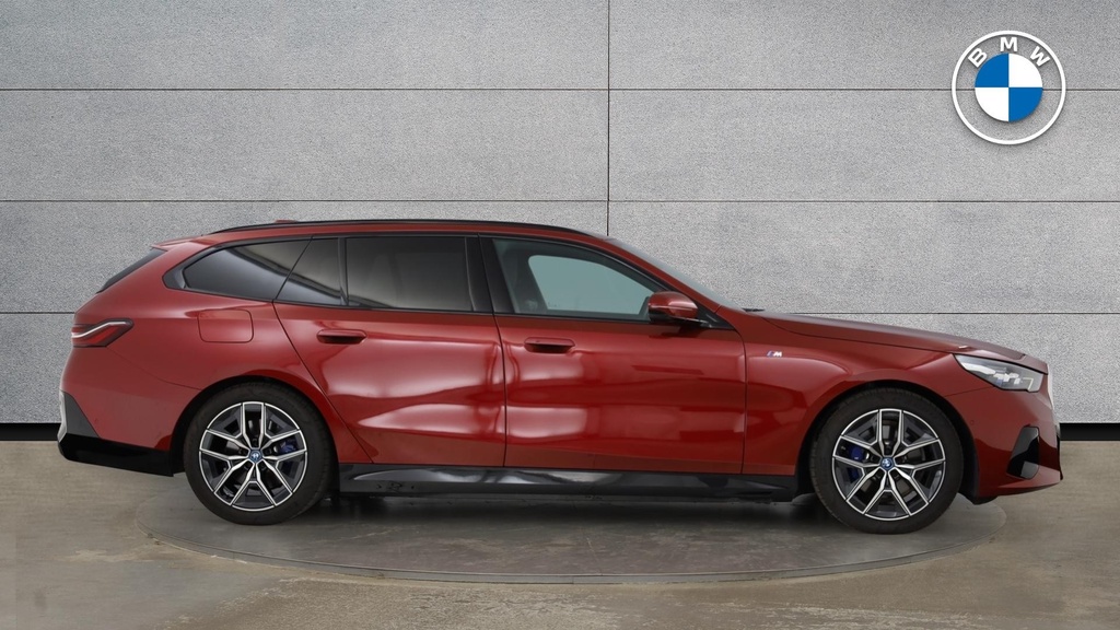 BMW 5 Series 530E M Sport Touring YD74GDM #3