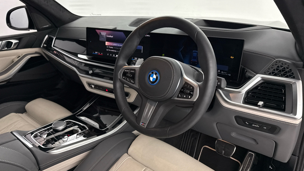 BMW X5 X5 Xdrive50e M Sport YA25WOJ #6