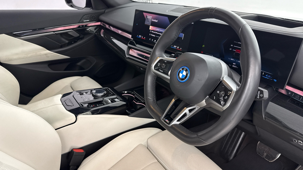 BMW 5 Series 530E M Sport Touring  #6