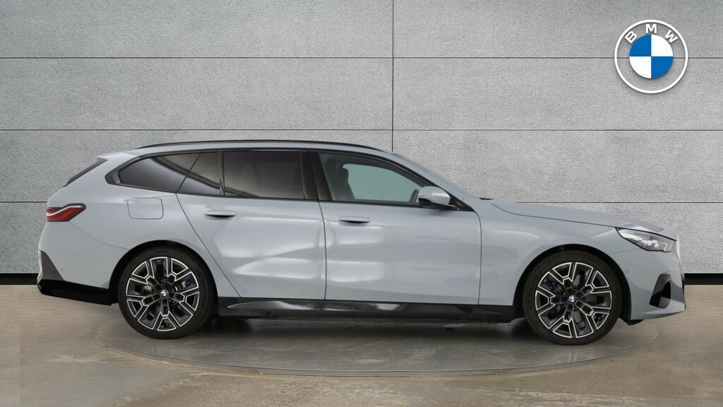 BMW 5 Series 550E Xdrive M Sport Touring  #3