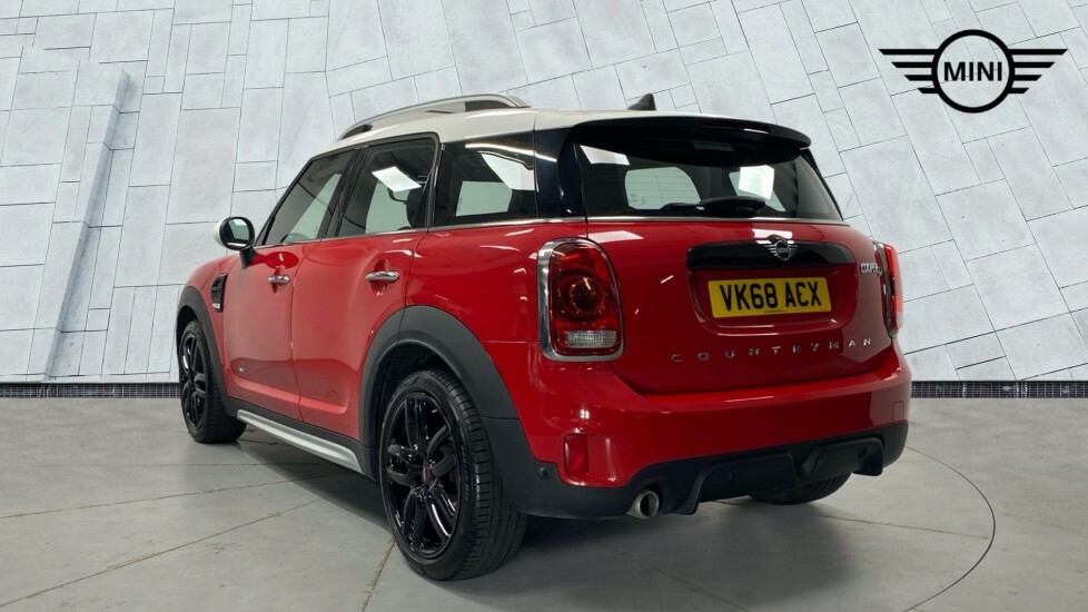 Mini Countryman F60 Mini Cooper D All4 Countryman Red #2