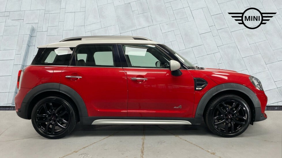 Mini Countryman F60 Mini Cooper D All4 Countryman Red #3