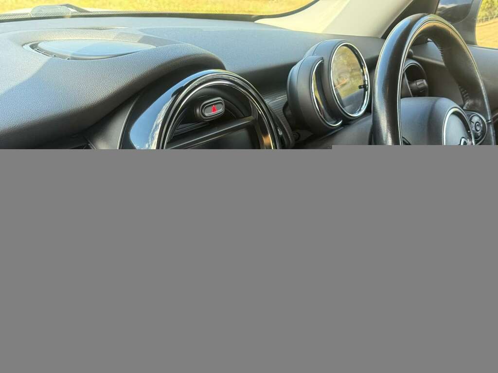 Mini Hatch 1.5 Cooper D DN67UVO Silver #4