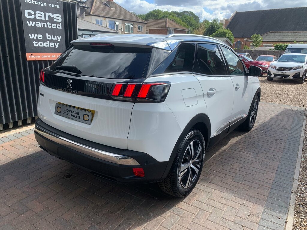Peugeot 3008 1.2 Puretech Gpf Allure Suv Eat Euro 6 White #3