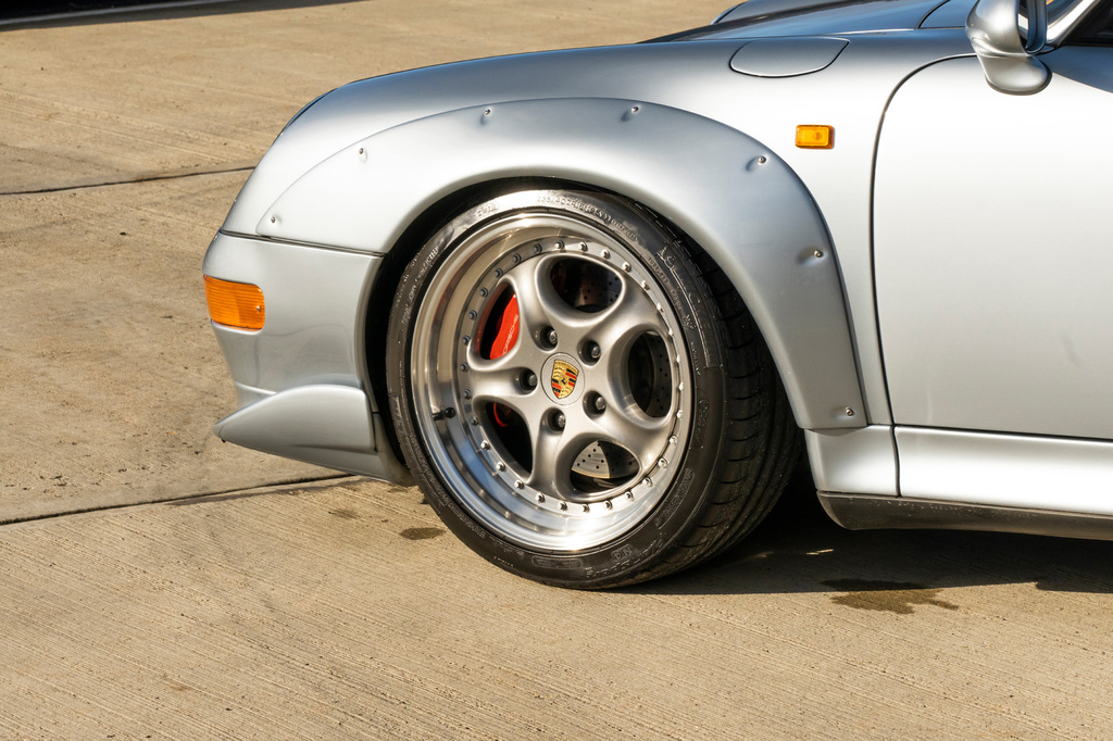 Porsche 911 Rs #34