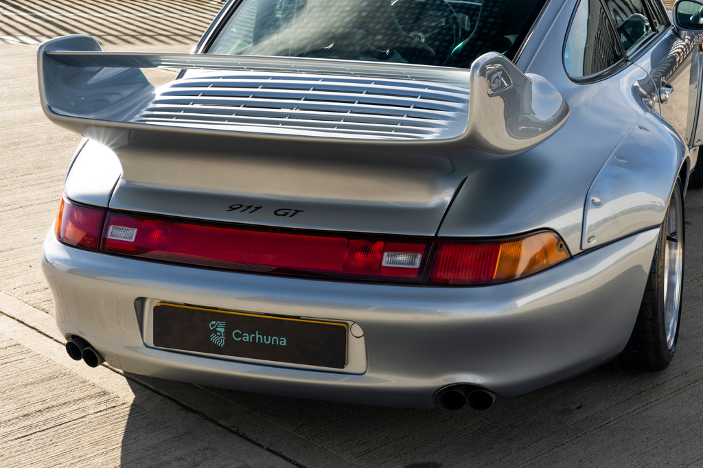 Porsche 911 Rs #27