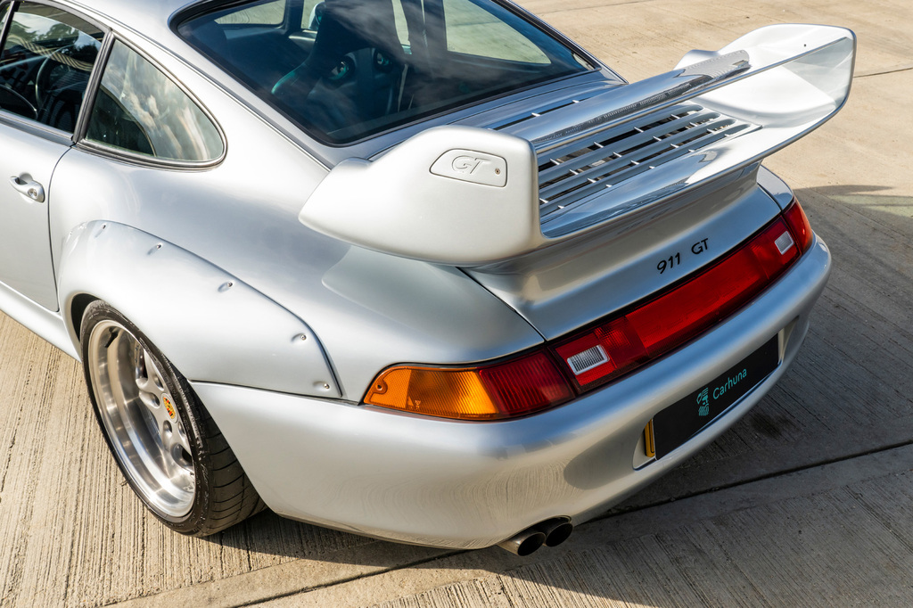Porsche 911 Rs #52