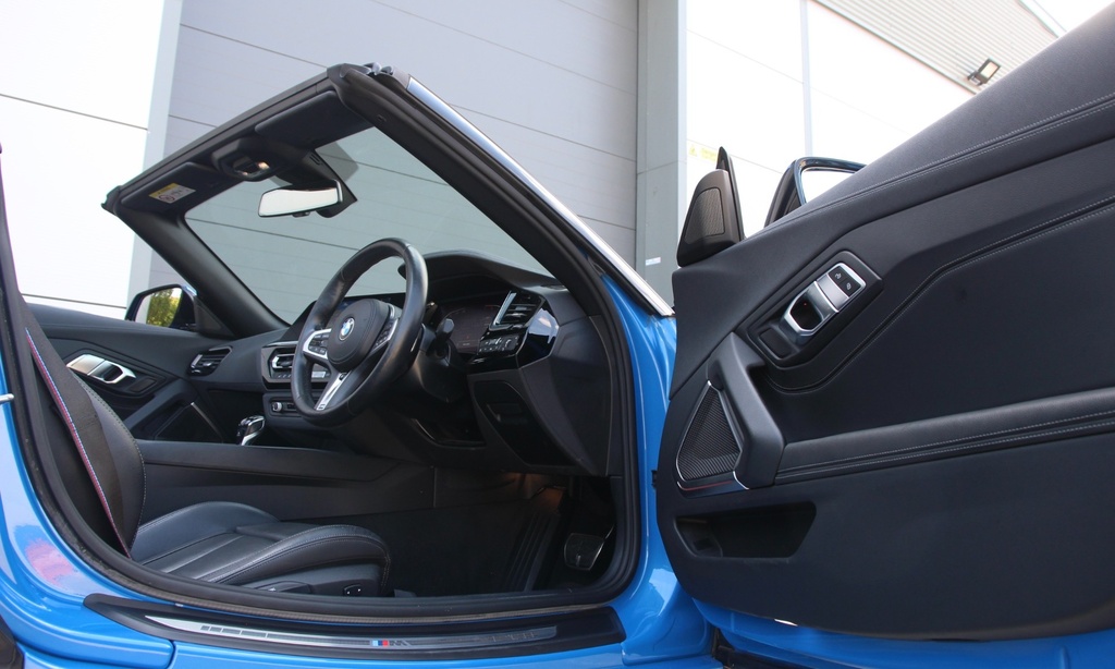 BMW Z4 Sdrive 20I M Sport Blue #10
