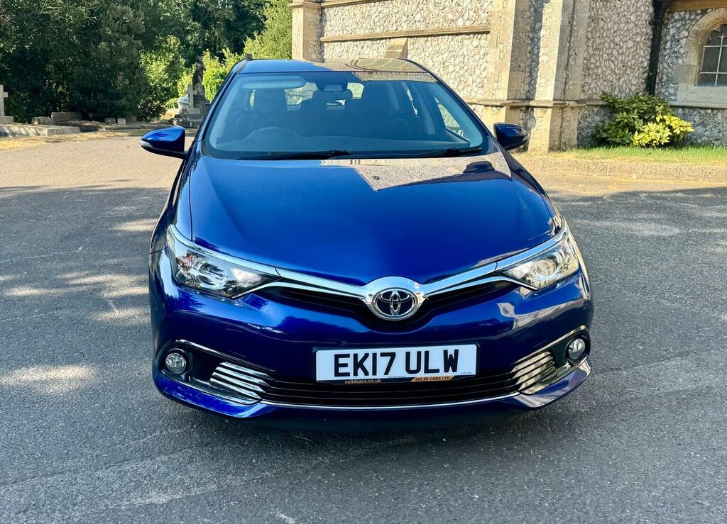 Toyota Auris Hatchback 1.2 Vvt-i Icon Euro 6 Ss Safety EK17ULW Blue #6