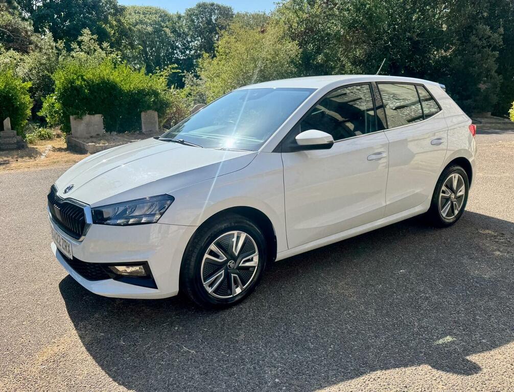 Skoda Fabia Hatchback 1.0 Tsi Se L Euro 6 Ss 202222 White #3