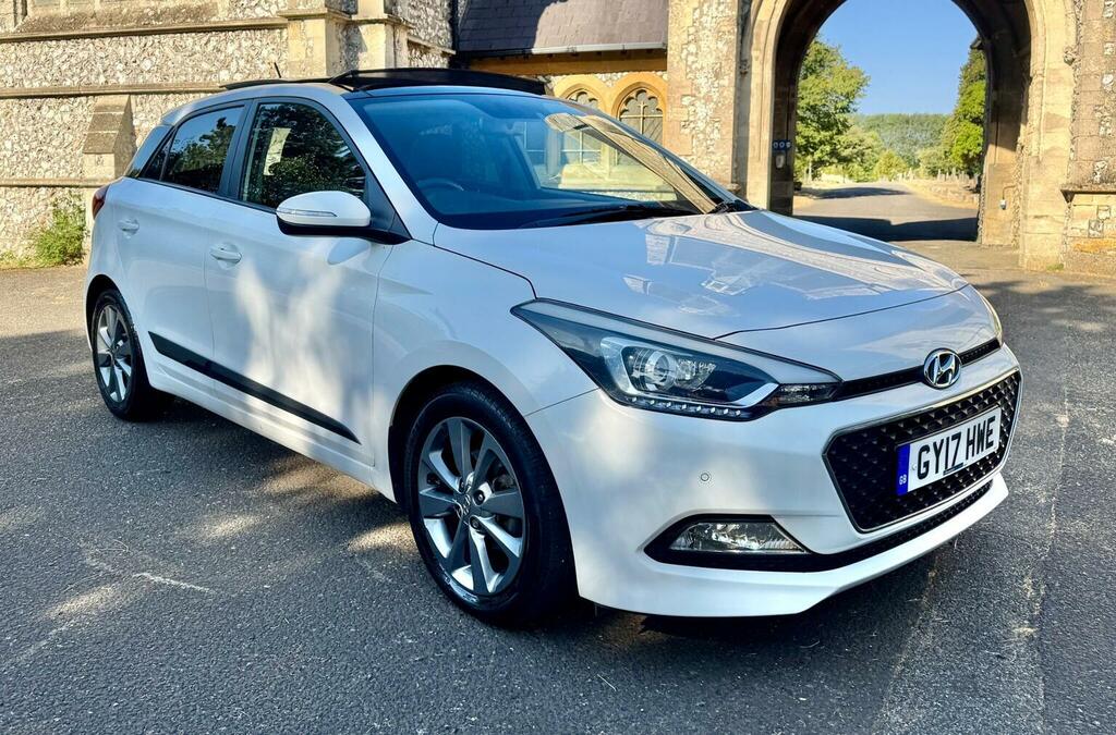 Hyundai I20 Hatchback 1.4 Premium Se Nav Euro 6 2017 White #6