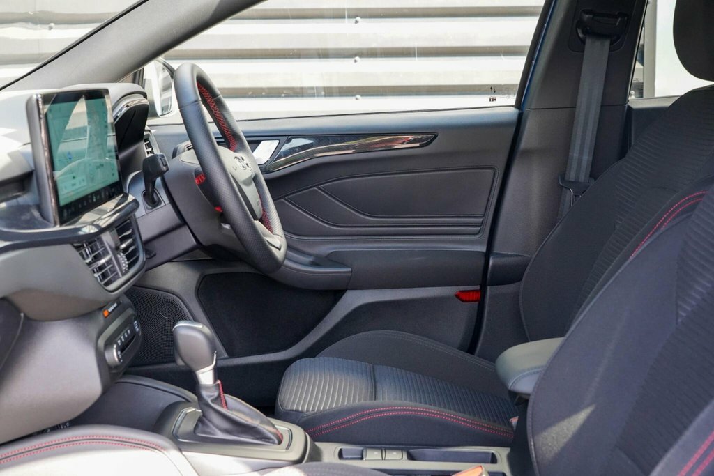 Ford Focus 1.0 Ecoboost Hybrid Mhev St-line X Black #40