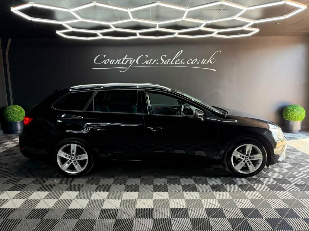 Seat Leon 1.5 Tsi Evo Fr St Euro 6 Ss KX19JCA Black #2