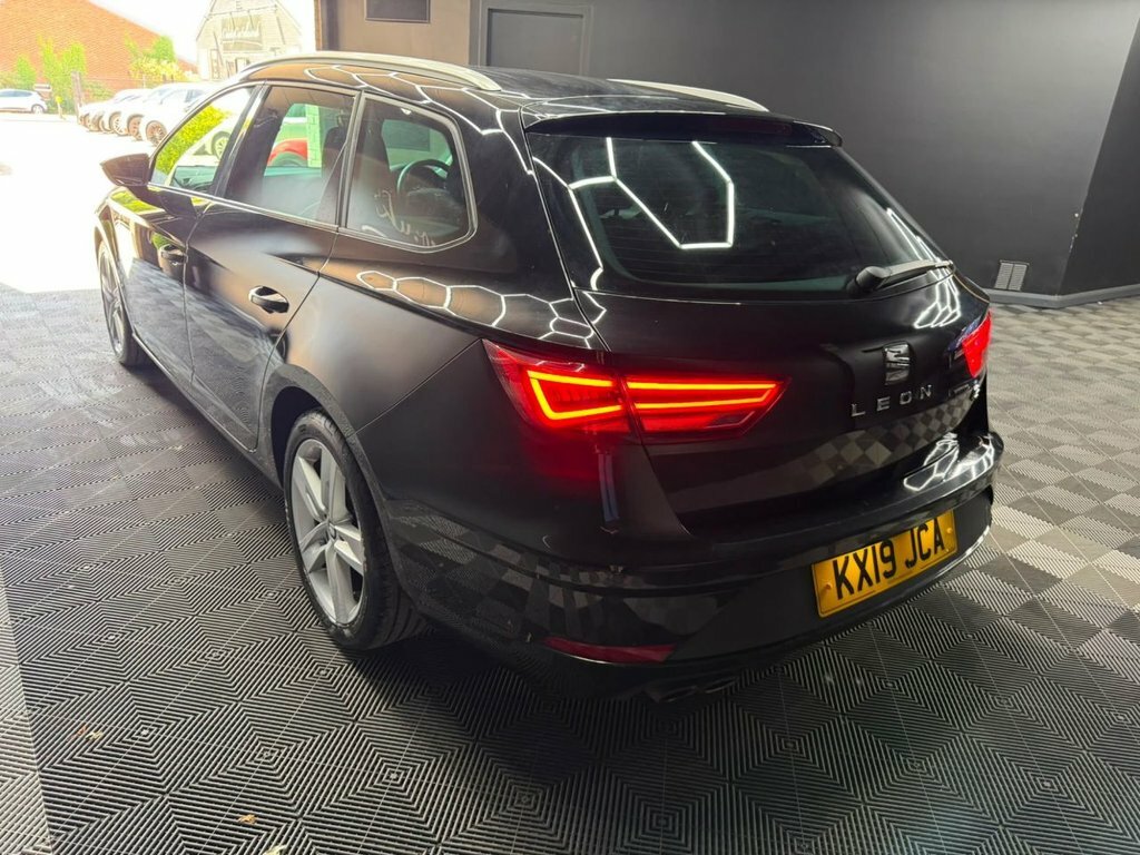 Seat Leon 1.5 Tsi Evo Fr St Euro 6 Ss KX19JCA Black #3