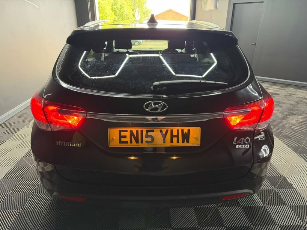 Hyundai I40 1.7 Crdi Blue Drive Se Nav Tourer Manua Black #6