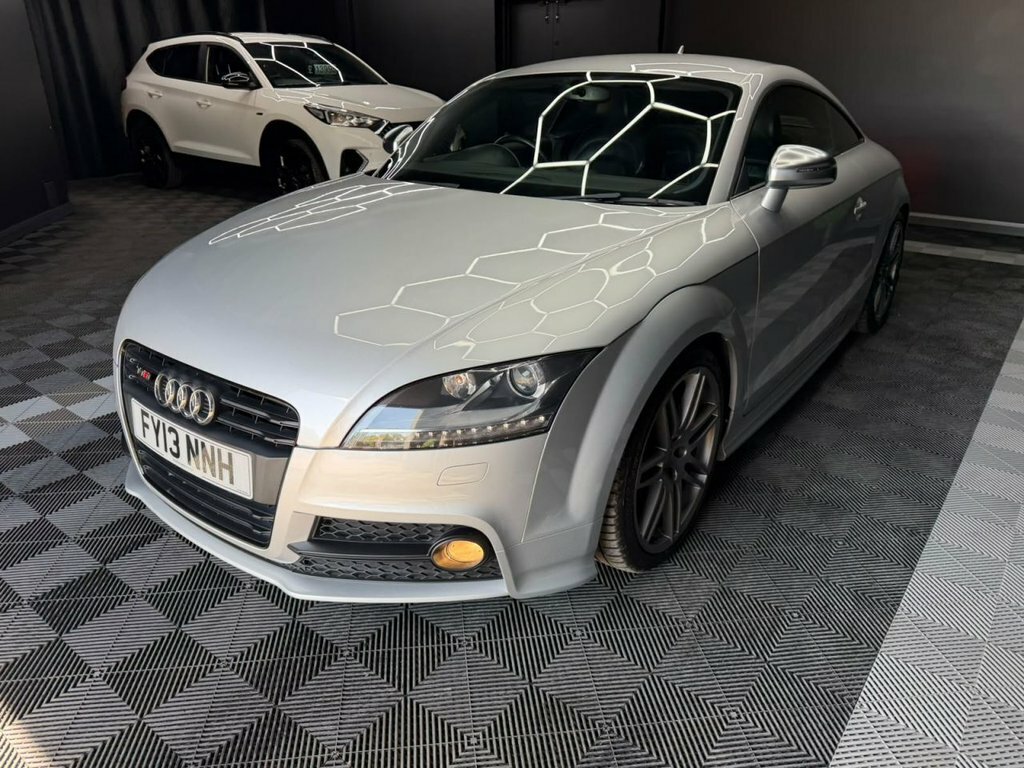 Audi TTS 2.0 Tfsi Black Edition Coupe S Tronic Q Black #5
