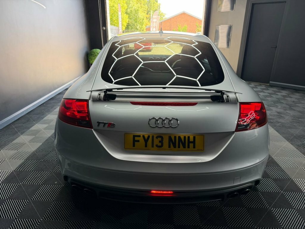 Audi TTS 2.0 Tfsi Black Edition Coupe S Tronic Q Black #6