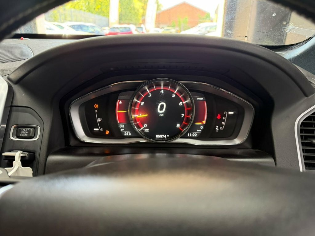 Volvo XC60 2.0 T5 Momentum Awd Geartronic Black #18