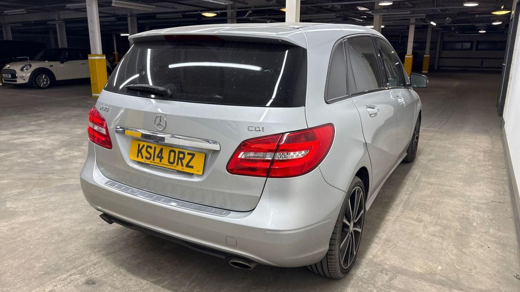 Mercedes-Benz B Class 1.5 Se 7G-dct Euro 5 Ss Blue #7