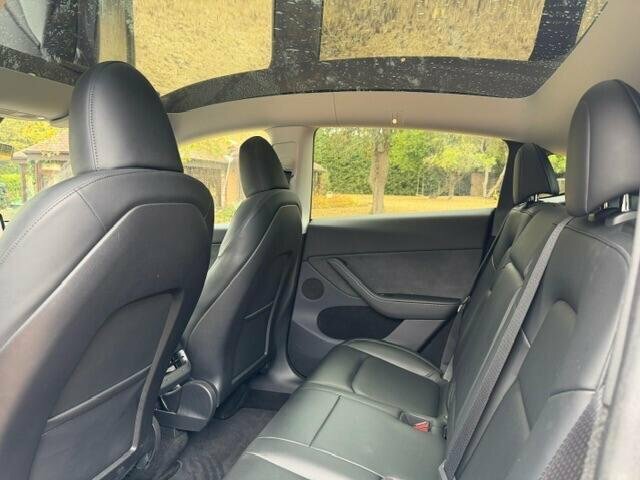 Tesla Model Y Auto Rwd 5dr Red #6