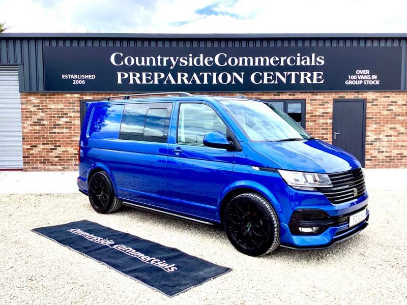 Volkswagen Transporter 2.0 Tdi 150 Highline Kombi Van Blue