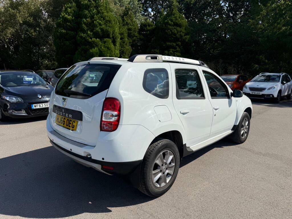 Dacia Duster 1.5 Dci Laureate Euro 6 S S White #3