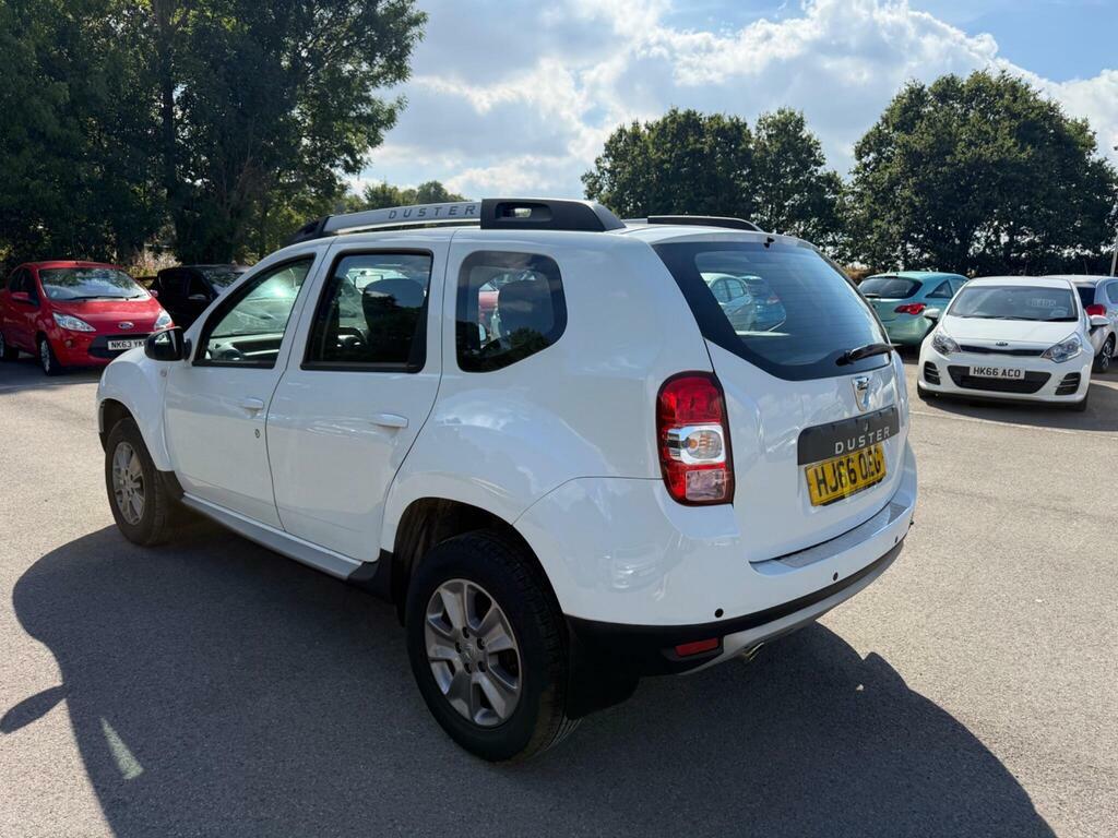 Dacia Duster 1.5 Dci Laureate Euro 6 S S White #6