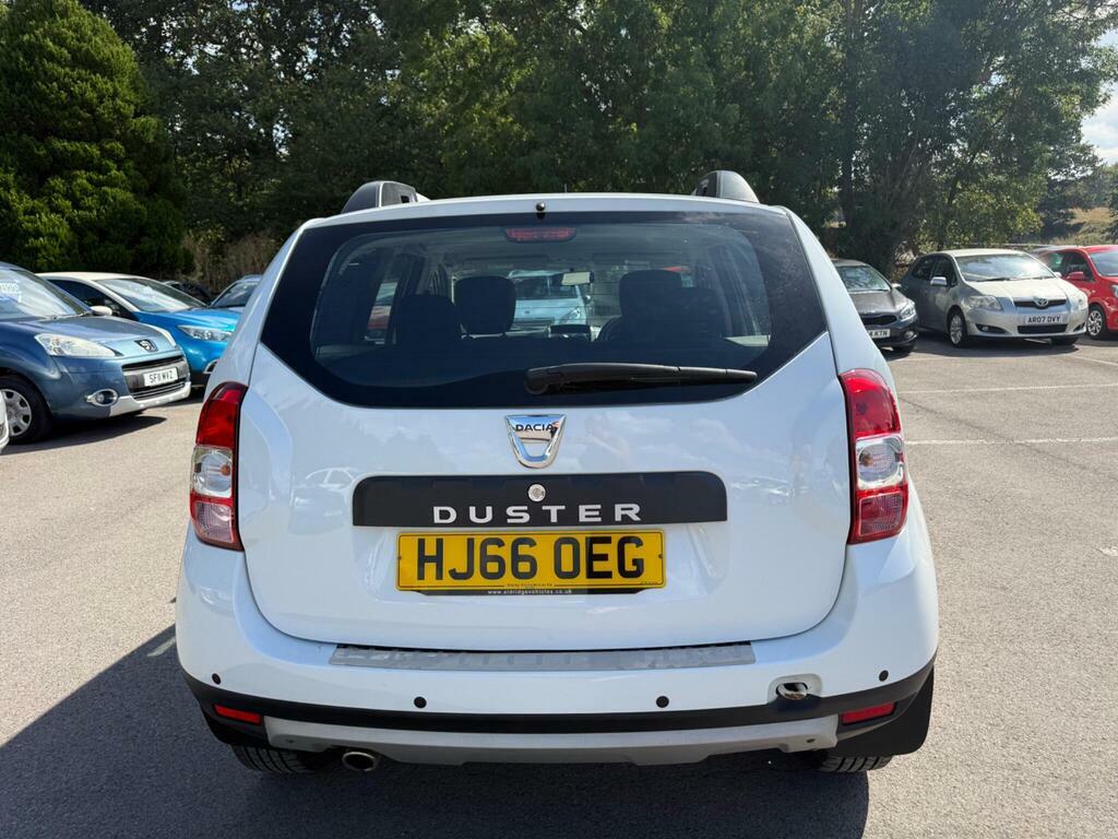 Dacia Duster 1.5 Dci Laureate Euro 6 S S White #4
