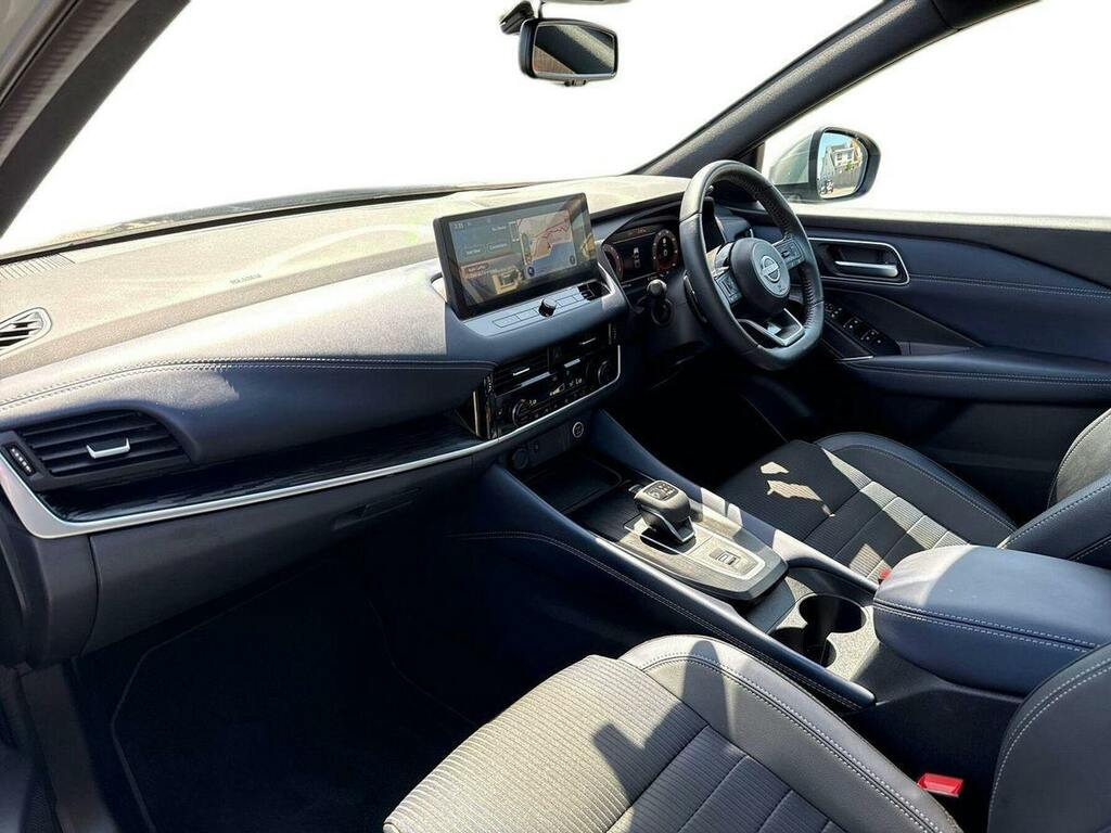 Nissan Qashqai 1.3 Dig T Mhev Tekna Suv Hybrid Xtron E EY72DFZ Silver #2