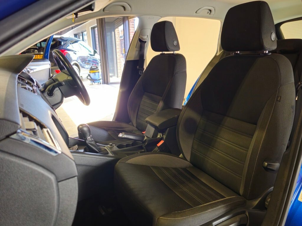 Skoda Octavia 1.6 Tdi 110 Se Sport Blue #12