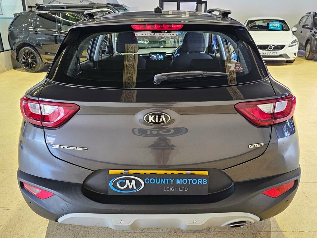 Kia Stonic 1.0 T-gdi First Edition Suv Euro White #8