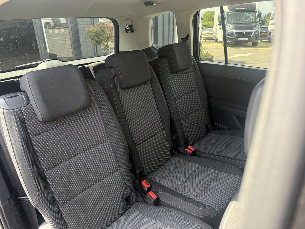 Volkswagen Touran Sel Blue #9