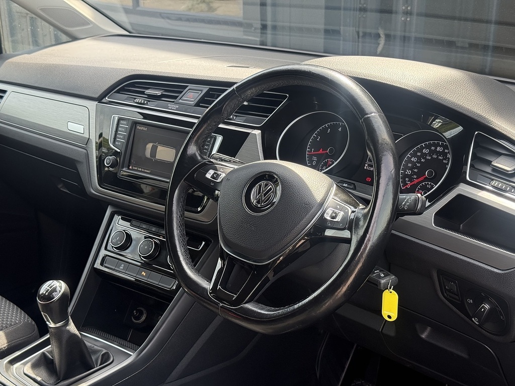 Volkswagen Touran Sel Blue #29