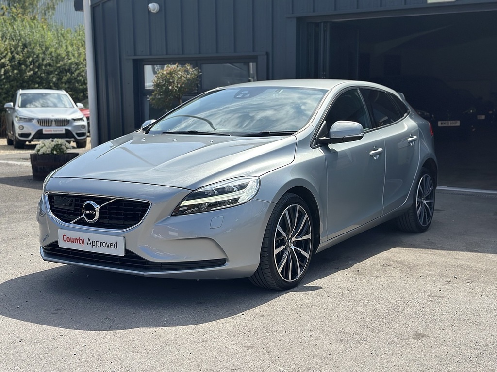 Volvo V40 D4 Inscription Silver #4