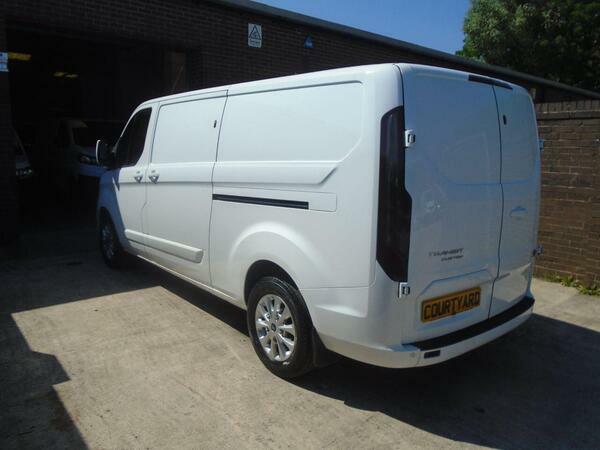 Ford Transit Custom 2.0 300 Ecoblue Limited Panel Van #6
