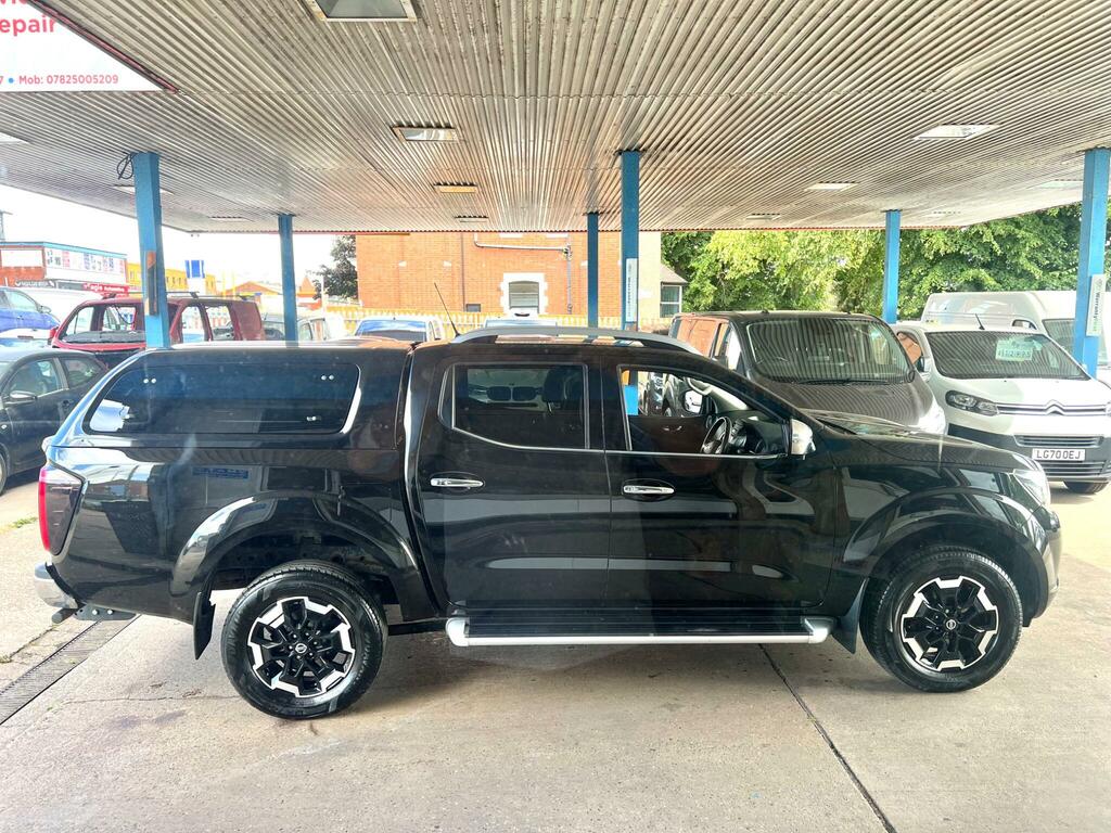 Nissan Navara Dci 190 Tekna 4X4 Dcb Cab Pick Up With Rollnlock, Grey #19