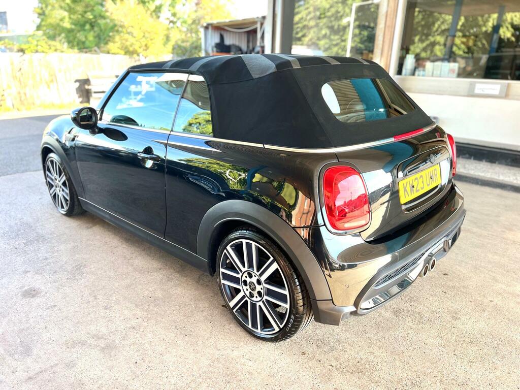 Mini Convertible 2.0 Cooper S Exclusive Steptronic Euro 6 Ss KW23UMR Black #4