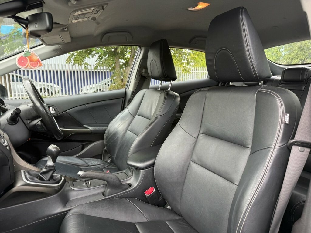 Honda Civic 2.2 I-dtec Es-t Euro 5 Ss Black #10