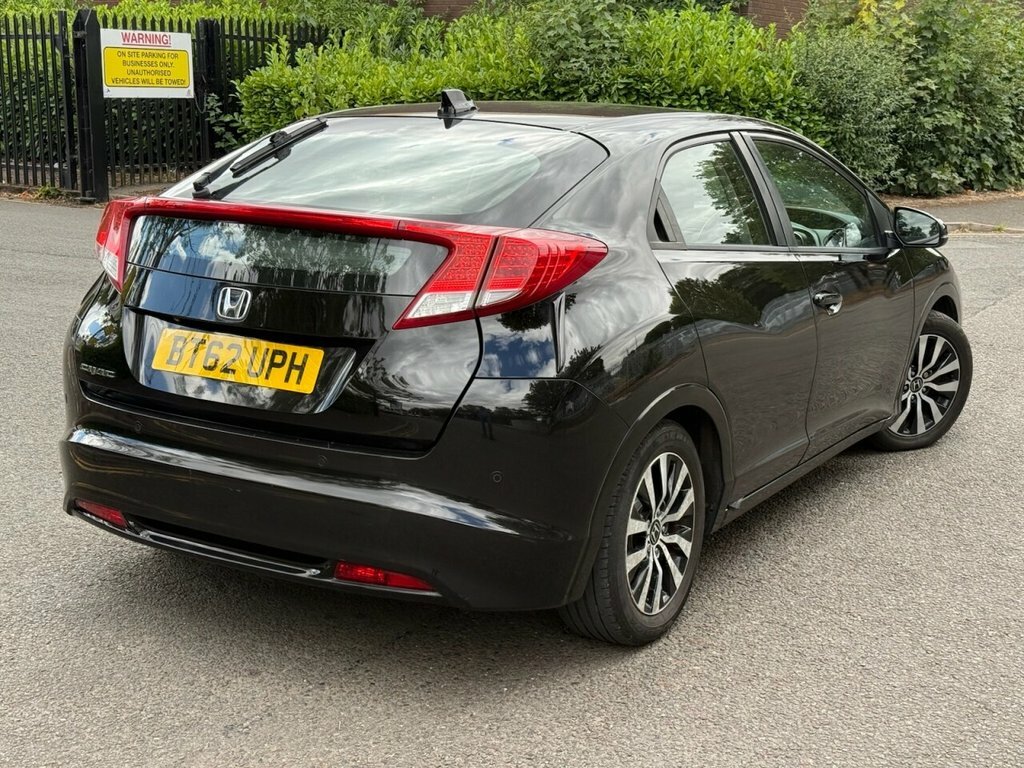 Honda Civic 2.2 I-dtec Es-t Euro 5 Ss Black #7