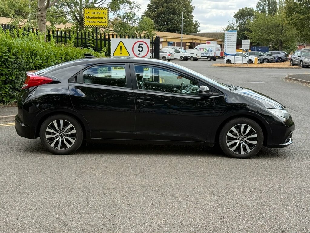 Honda Civic 2.2 I-dtec Es-t Euro 5 Ss Black #8
