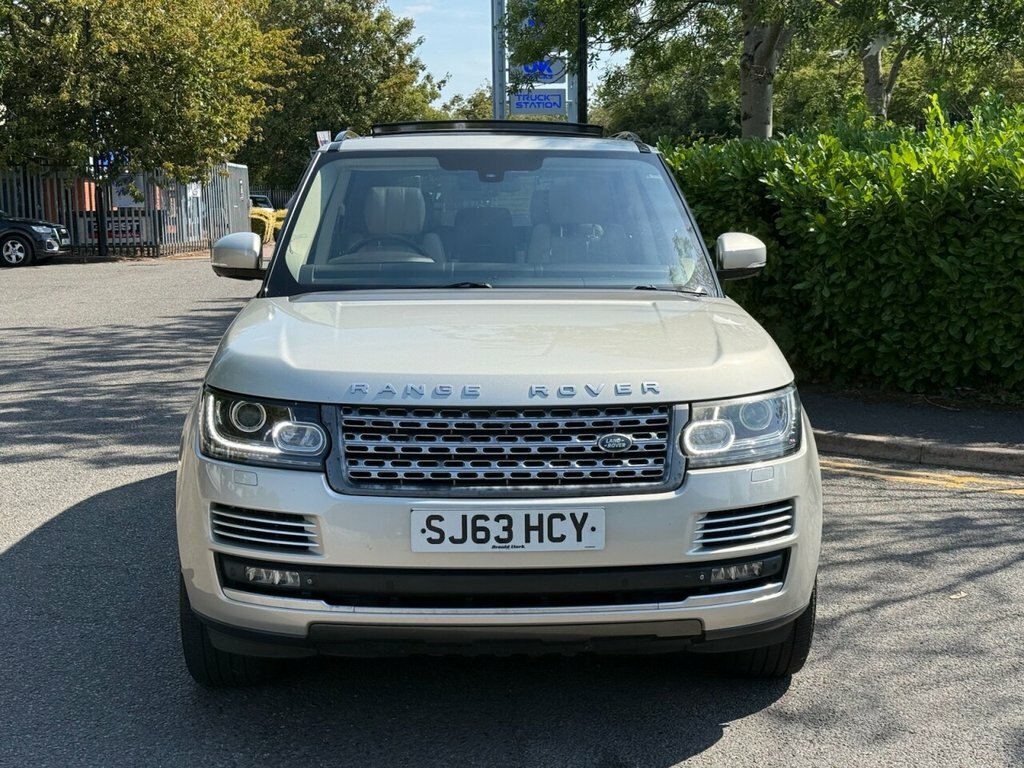 Land Rover Range Rover 4.4L Autobiography 5dr Gold #2