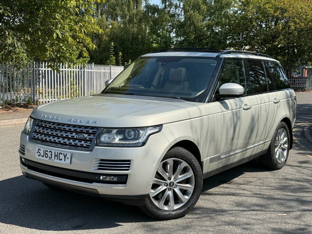 Land Rover Range Rover 4.4L Autobiography 5dr Gold #3