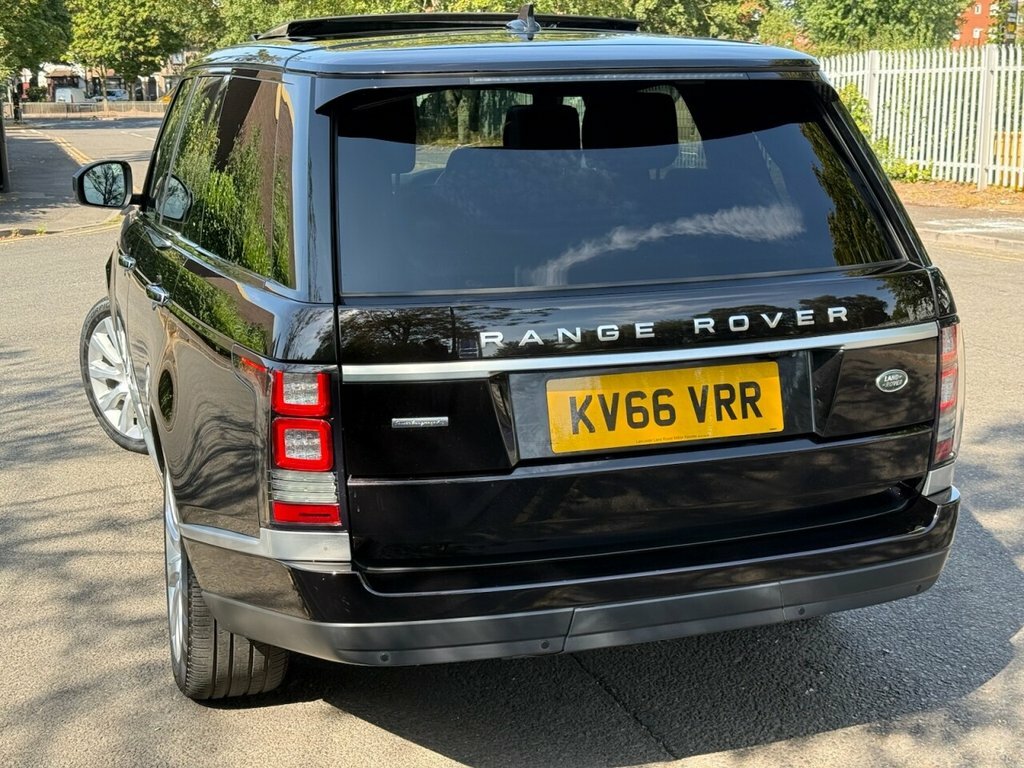 Land Rover Range Rover 4.4L Autobiography 5dr Black #5