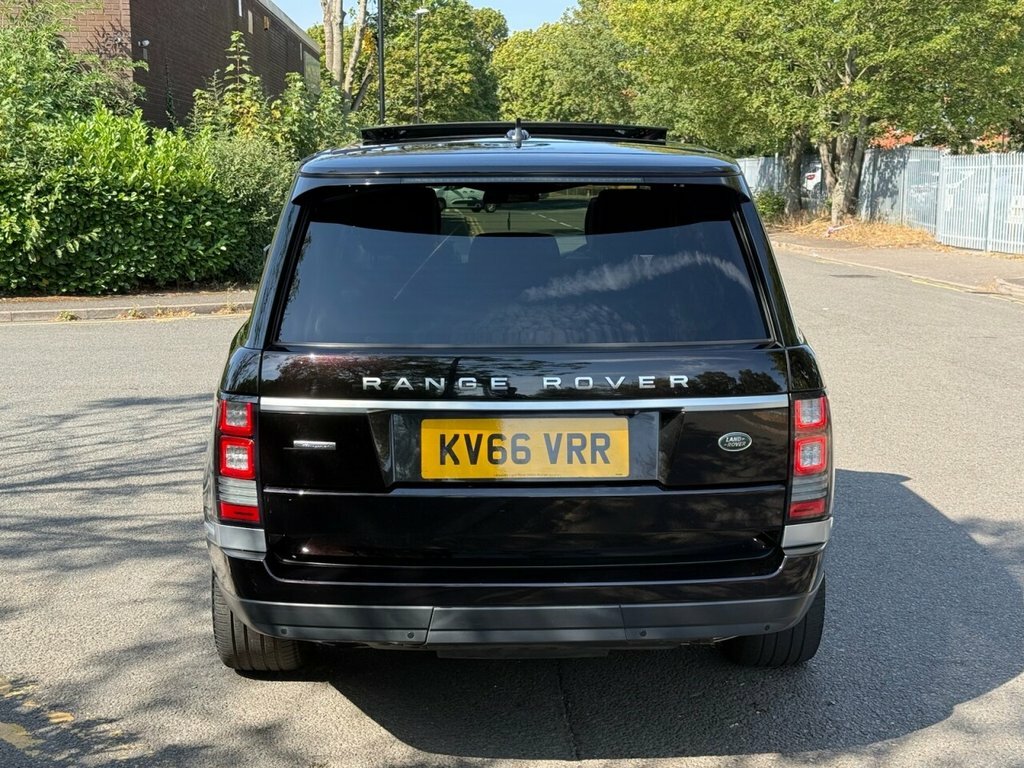 Land Rover Range Rover 4.4L Autobiography 5dr Black #6