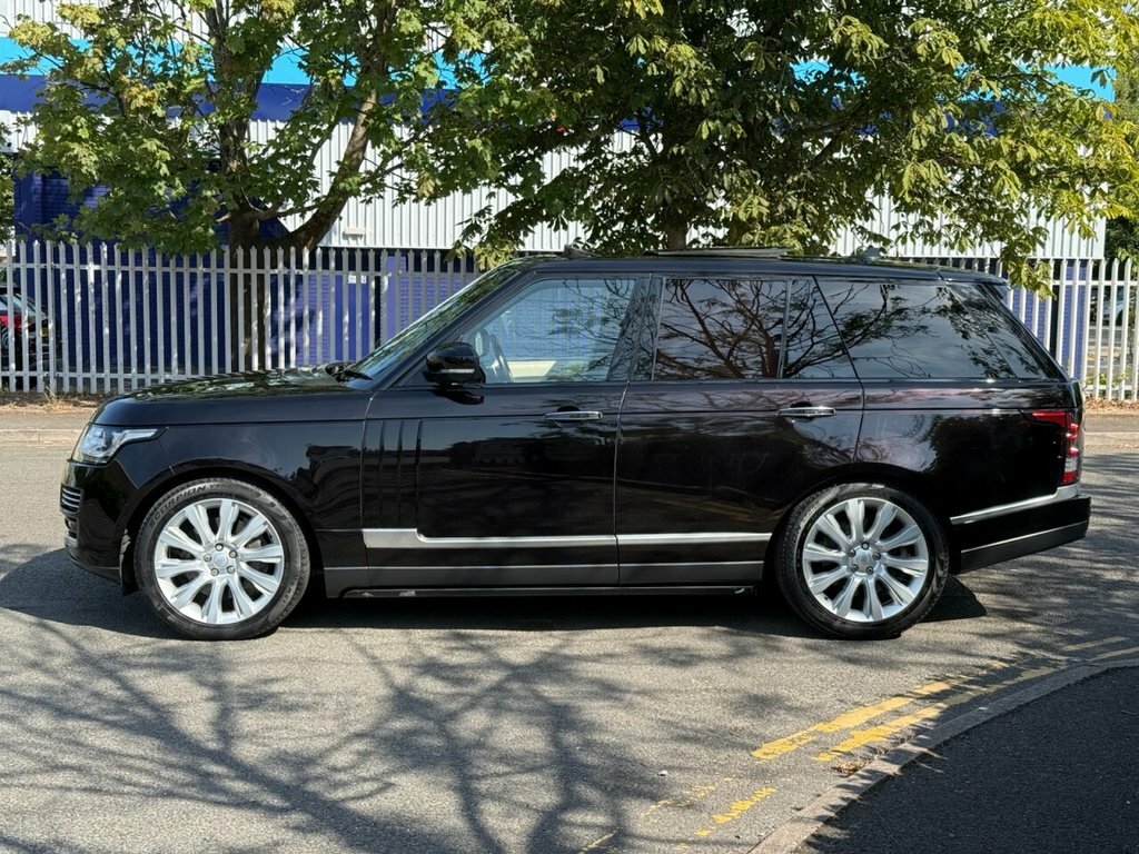 Land Rover Range Rover 4.4L Autobiography 5dr Black #4