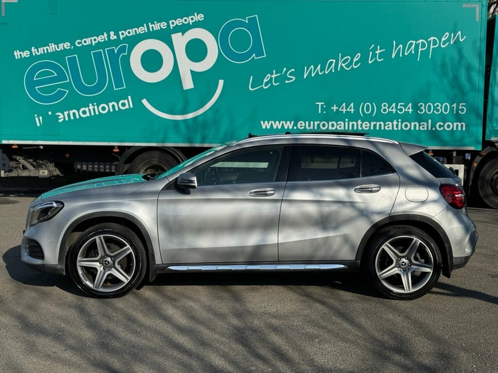Mercedes-Benz GLA Class 2.1L Amg Line Silver #4